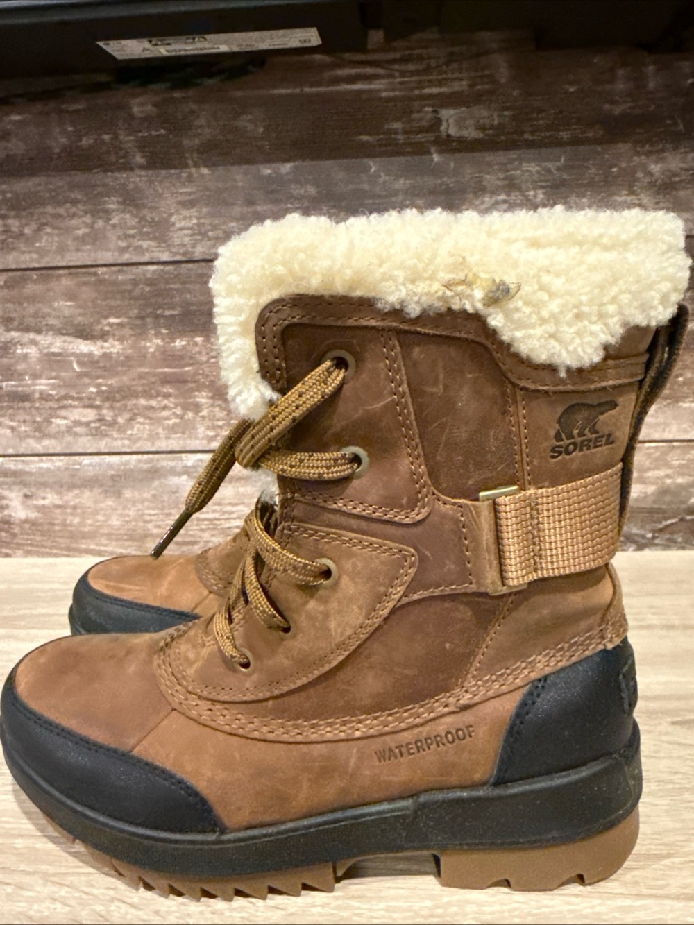 Sorel Brown Leather Shearling-Trim Lace-Up Winter Boots
